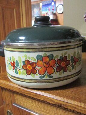 Vtg 70s Dutch oven orange boho flowers enamael ware 4 qt
